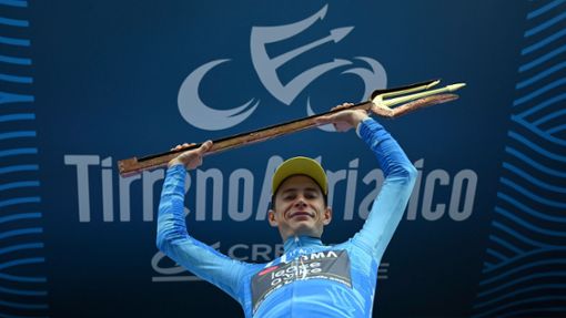 Der Däne Jonas Vingegaard hat die schwere Rundfahrt Tirreno-Adriatico gewonnen. Foto: Gianmattia DAlberto/LaPresse/AP/dpa