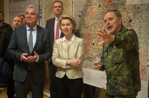 Wegen einer Übung war Bundesverteidigungsministerin Ursula von der Leyen zu Besuch in der Kaserne. Foto: dpa