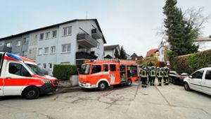 Einsatz in Heumaden – mit einer überraschten Bewohnerin Foto: Feuerwehr Stuttgart