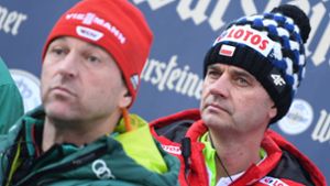 Stefan Horngacher (r.) folgte auf Erfolgs-Trainer Werner Schuster (l.) im Jahr 2019. Foto: dpa/Arne Dedert