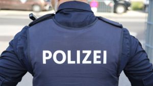 Die Polizei sucht nach Zeugen zu einem Randale-Vorfall in Herrenberg. Foto: IMAGO/Daniel Scharinger
