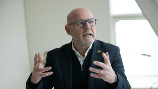 Landesverkehrsminister Winfried Hermann fordert mehr Geld vom Bund für den Nahverkehr. Foto: Lichtgut/Leif / Piechowski