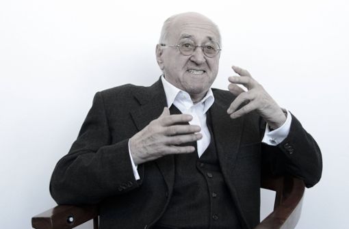 Alfred Biolek ist im Alter von 87 Jahren gestorben. (Archivbild) Foto: imago images/Political-Moments/via www.imago-images.de