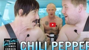 Zogen blank: Die Band Red Hot Chili Peppers beim Auto-Karaoke in der Late Late Show von James Corden. Foto: Youtube