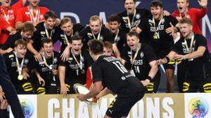 Riesenjubel bei den deutschen U-19-Handballern nach dem EM-Titel-Gewinn in Varazdin. Foto: imago/Vjeran Zganec Rogulja