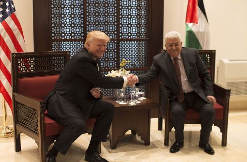 Donald Trump beim Treffen mit Palästinenserpräsident Mahmud Abbas. Foto: POOL