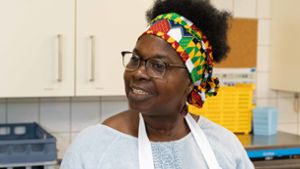 Akuna Kyeremeh hat den günstigen Mittagstisch für alte und bedürftige Menschen gegründet. Foto:  