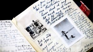 Faksimile von Anne Franks Tagebuch. Foto: dpa