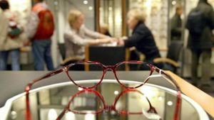 Brillen sind nicht mehr nur beim Optiker erhältlich, sondern auch online Foto: dpa