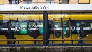 In Stuttgart fahren die  Stadtbahnen in zwei Tarifzonen. Gilt bald nur noch eine Zone? Darüber ist noch keine Entscheidung gefallen. Foto: Lichtgut/Max Kovalenko