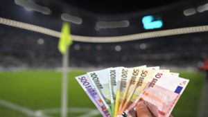Beim Thema Geld hört die Freundschaft auf – auch in der Fußball-Bundesliga. Foto: imago/MIS