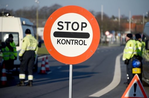 Maximal sechs Monate am Stück sind Grenzkontrollen in der Schengen-Zone derzeit erlaubt. Foto: dpa