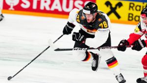 NHL-Profi Nico Sturm verstärkt das deutsche Eishockey-Nationalteam. Foto: Pavel Golovkin/AP/dpa