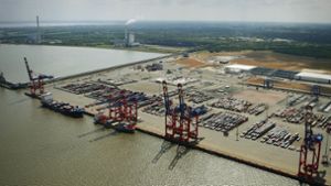In Wilhelmshaven sollte ein großes LNG-Terminal entstehen – doch daraus wird voraussichtlich  nichts. Foto: dpa/Carmen Jaspersen