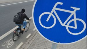 Der Landkreis Böblingen will sein Radverkehrskonzept überarbeiten – mit Beteiligung der Bürger (Symbolbild). Foto: dpa/Arne Dedert
