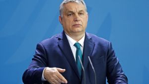 Ungarns Premier Victor Orban herrscht in seinem Land zunehmend autokratisch. Das wird von der EU kritisiert, Konsequenzen hat das bis jetzt aber kaum. Foto: AP/Markus Schreiber