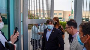 Carles Puigdemont ist wieder auf freiem Fuß. Foto: AFP/GIANNI BIDDAU