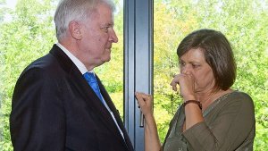 Sind sich bei der Energiewende uneinig: Der bayrische Ministerpräsident Horst Seehofer und Wirtschaftsministerin Ilse Aigner. Foto: dpa
