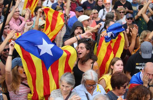 Jubel bei den Befürwortern der Unabhänigkeit Kataloniens nach der Abstimmung im Parlament. Foto: Getty Images Europe