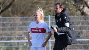 Startklar: Mandy Islacker und VfB-Trainer Heiko Gerber. In unserer Bildergalerie blicken wir auf die Karriere der Angreiferin zurück. Foto: VfB Stuttgart