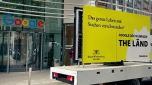 „The Länd“ vor einer Google-Niederlassung: Baden-Württemberg macht weiter Werbung für den Standort. Foto: Staatsministerium/Land Baden-Württemberg