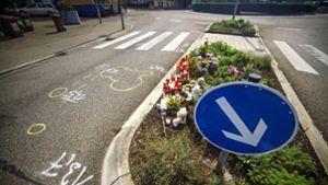 Unfallträchtig: dicht auf den Kreisverkehr folgt ein Überweg für Fußgänger Foto: Gottfried Stoppel