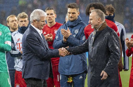 Solidarität gegen Hass und Hetze: Bayern-Boss Rummenigge, Hoffenheims Mäzen Dietmar Hopp Foto: imago images/HMB-Media