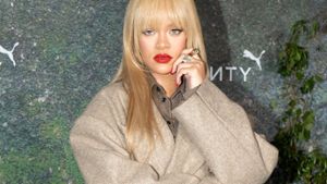 Rihanna mit neuer Haarfarbe beim Launch ihrer neuen Fenty x Puma Kollaboration. Foto: BFA/Action Press