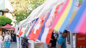 Ob beim Internationalen  Straßenfest oder der  diesjährigen Biennale:  Sindelfingen lebt und feiert  Vielfalt. Foto: Stefanie Schlecht/Stefanie Schlecht