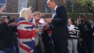 Prinz William mit den Bürgern in Newcastle. Foto: imago images/Spotlight Royal