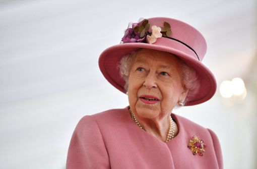 Sie ist es, auch hier wieder schön farbig: Königin Elizabeth II. Foto: dpa/Ben Stansall