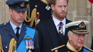 König Charles verleiht Prinz William Militär-Titel