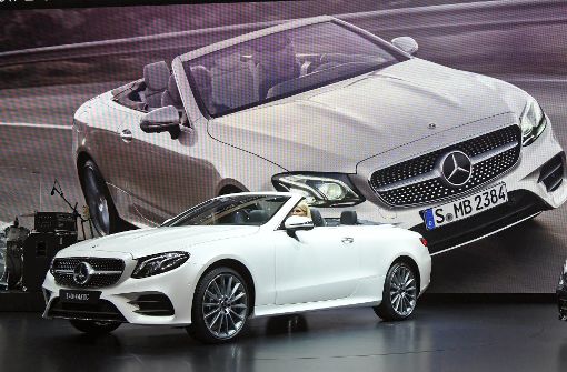 Die neue E-Klasse von Mercedes verkauft sich gut. Foto: dpa