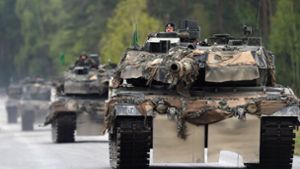 Deutschland beliefert die Ukraine mit Leopard-Kampfpanzern. (Archivbild) Foto: AFP/CHRISTOF STACHE