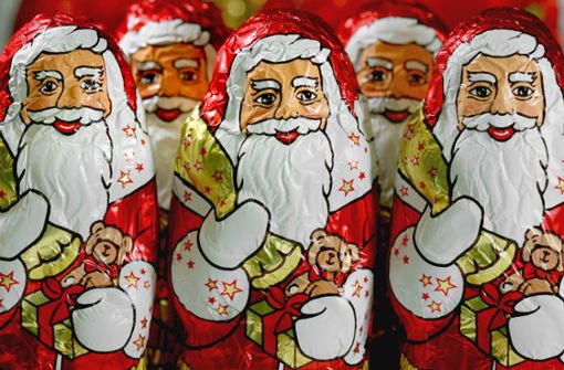 Rund 145 Millionen Schokoladen-Nikoläuse und -Weihnachtsmänner hat die deutsche Süßwarenindustrie in diesem Jahr produziert. Foto: dpa