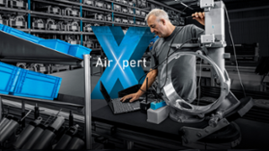 Als “AirXperten” entwickelt und realisiert Mader einzigartige und ganzheitliche Konzepte für Kunden, die dazu beitragen, Transparenz und Vergleichbarkeit der Nachhaltigkeit von Unternehmen zu schaffen.