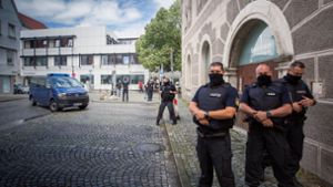 Ende Juni hatte im Ulmer Kornhaus der Prozess gegen die vier Angeklagten begonnen (Foto), damals unter strengen Sicherheitsvorkehrungen. Foto: Volkmar Könneke