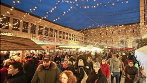 Der Lichterglanz wird auf manchen Weihnachtsmärkten im Rems-Murr-Kreis wegen der Energiekosten eingeschränkt. Foto: Presseamt//P. D. Hartung