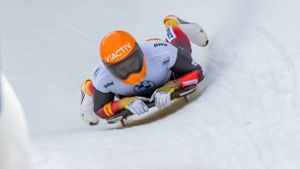 Der deutsche Skeleton-Pilot Christopher Grotheer beim Weltcup in Innsbruck im November 2021. Foto: dpa/Expa