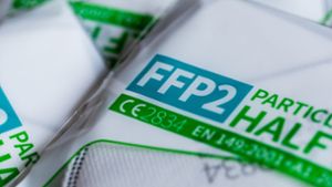 Schützen FFP2-Masken überhaupt vor Viren? Foto: dpa/Rolf Vennenbernd