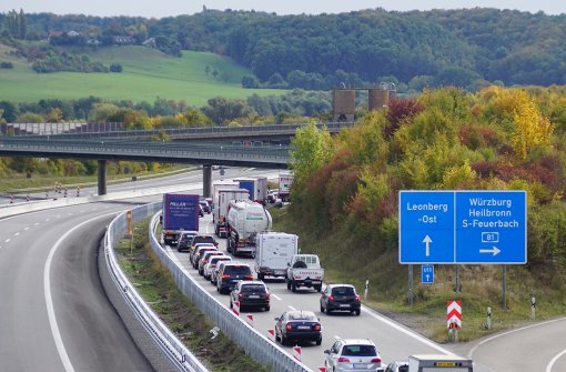 Auf den Autobahnen in Stuttgart und Region ist an diesem Samstag mit Staus und Behinderungen zu rechnen. Foto: SDMG