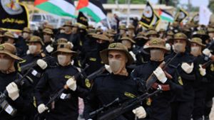 Parade von militanten Kämpfern in Gaza Foto: AFP/Mahmud Hams