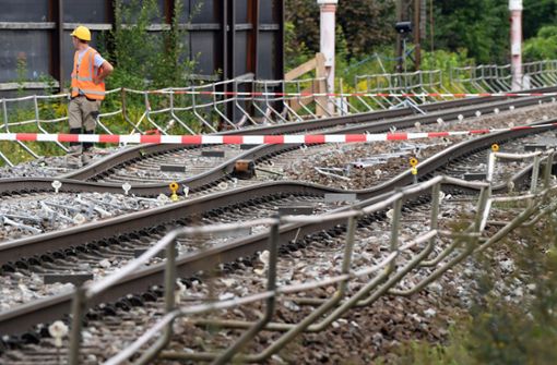 Auch bei den Bauarbeiten an der Rheintalbahn bei Rastatt kam es zu Verzögerungen. Foto: dpa/Uli Deck