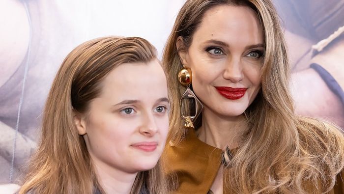Vivienne unterstützt ihre Mutter Angelina Jolie bei TV-Auftritt