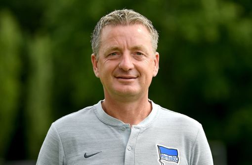 Noch bei der Hertha, im Sommer aber bei seinem Herzensclub VfB Stuttgart: Co-Trainer Rainer Widmayer. Foto: dpa