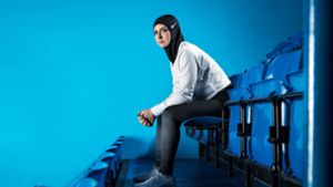 Der „Nike Pro Hijab“ soll Anfang 2018 weltweit in die Läden kommen. Das Sport-Kopftuch besteht aus einem besonders atmungsaktiven Material und soll so starkes Schwitzen reduzieren. Foto: Nike