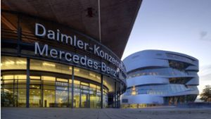 Daimler-Konzernzentrale und Mercedes-Benz-Museum in Stuttgart. Foto: imago images/Arnulf Hettrich