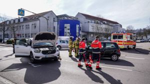Auf der Kreuzung Röntgenstraße/Alleenstraße gab es am Donnerstagmorgen einen Unfall. Foto: SDMG/SDMG / Kohls