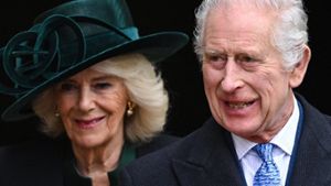 Stets an seiner Seite: Königin Camilla und König Charles III. am Ostersonntag. Foto: ddp images