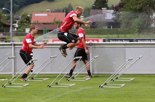 Raphael Holzhauser will beim VfB wieder eine Rolle spielen - und trainiert dafür hart. Foto: Pressefoto Baumann